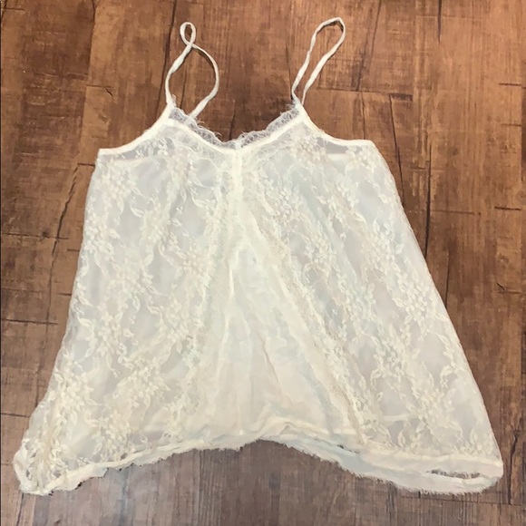 American Eagle Outfitters Tops - Lace tank top
